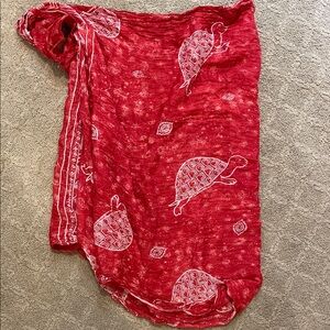Red Turtle Print Women's Swim Sarong